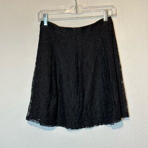 Express Sz 6 Black Lace Mini Skirt
Fairy Grunge‎ Whimsigoth